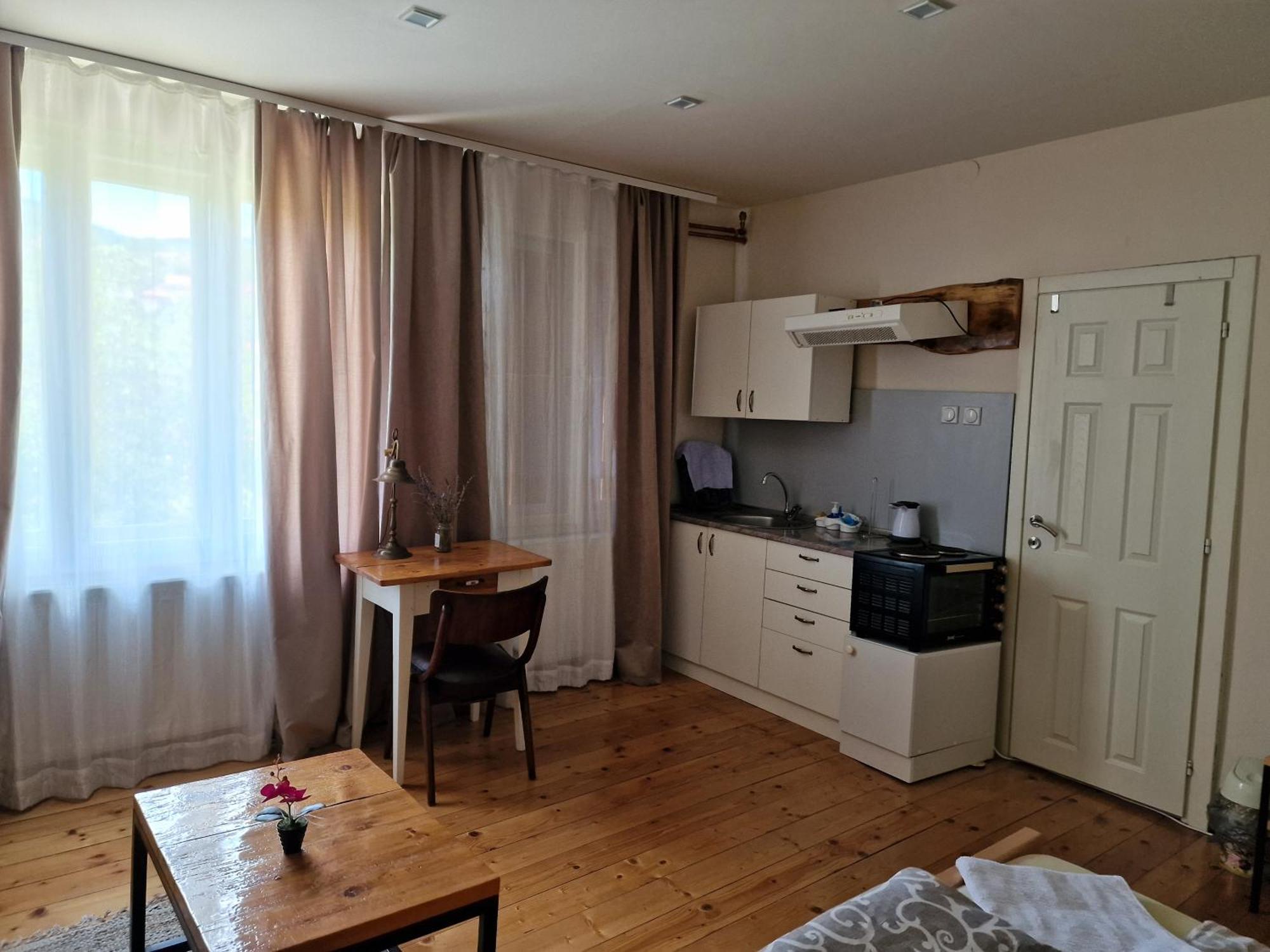 Konak -Guest House -Ramonda Serbika Ni Eksteriør bilde