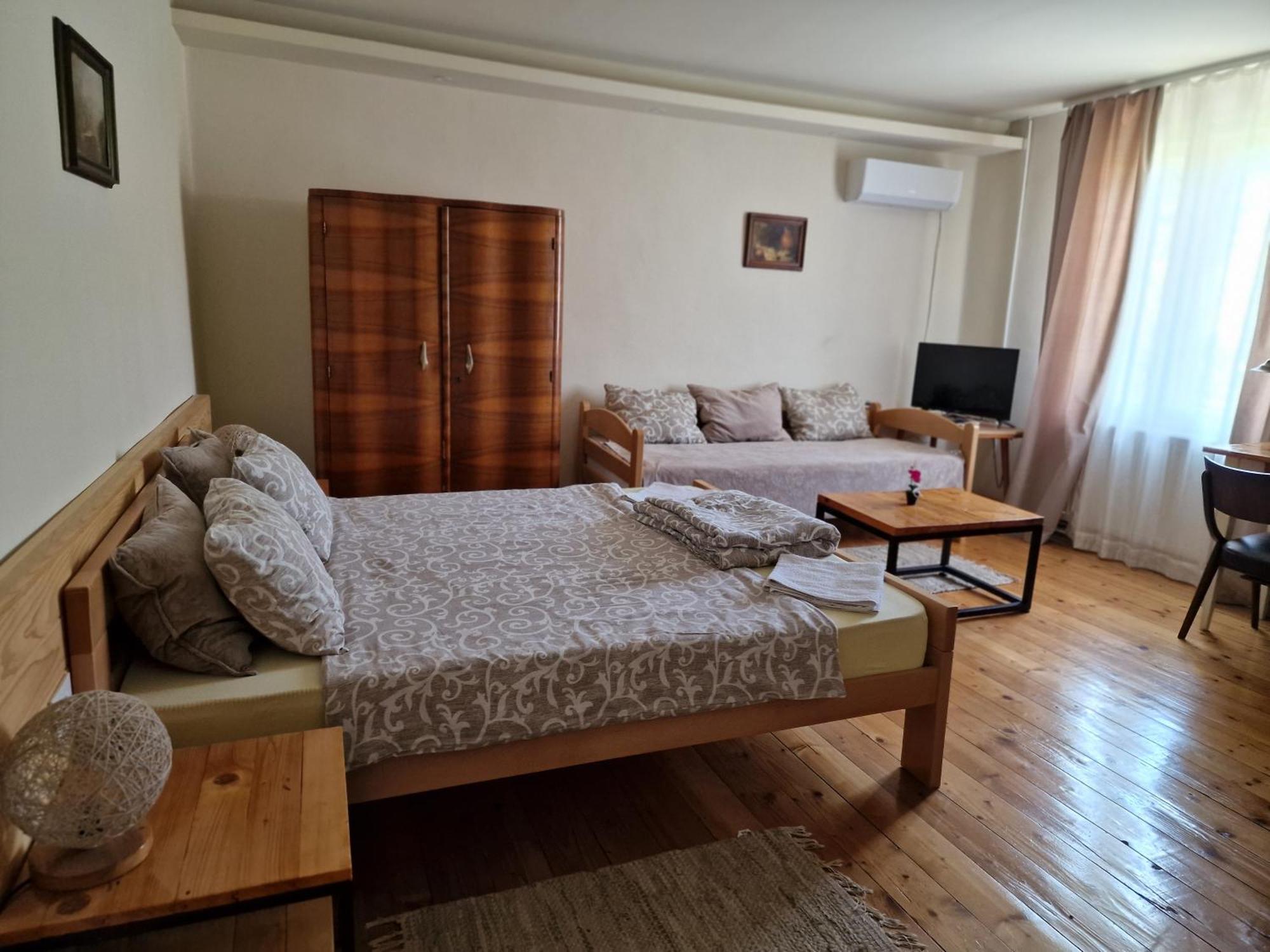 Konak -Guest House -Ramonda Serbika Ni Eksteriør bilde